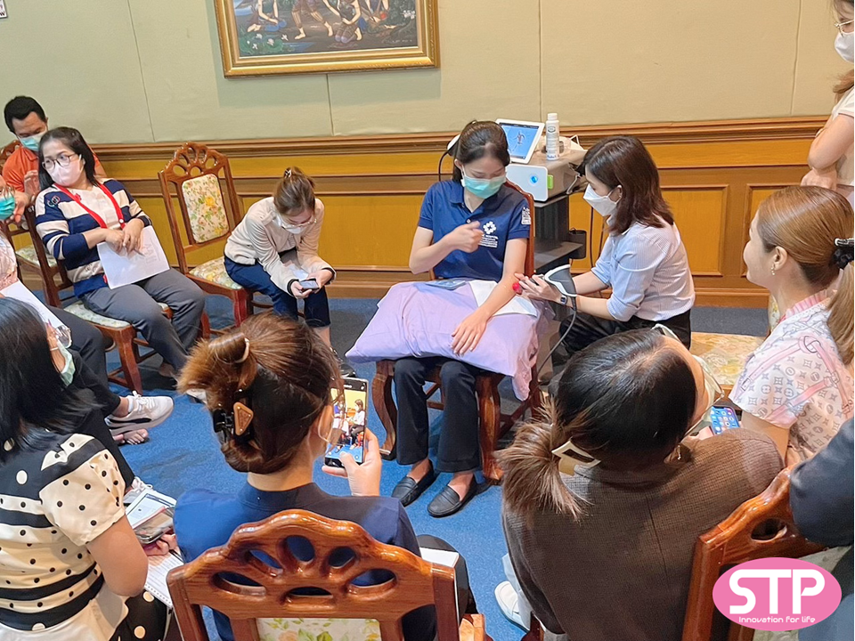 ประชุมเชิงปฏิบัติการ “หลักการบาบัดรักษาด้วยคลื่นกระแทก และเครื่องกระตุ้นระบบประสาทด้วยการใช้คลื่นแม่เหล็กไฟฟ้า” (Principles of Shockwave Therapy and Peripheral Magnetic Stimulation ) โรงพยาบาลสรรพสิทธิประสงค์ จังหวัดอุบลราชธานี ประชุมเชิงปฏิบัติการ “หลักการบาบัดรักษาด้วยคลื่นกระแทก และเครื่องกระตุ้นระบบประสาทด้วยการใช้คลื่นแม่เหล็กไฟฟ้า” (Principles of Shockwave Therapy and Peripheral Magnetic Stimulation ) โรงพยาบาลสรรพสิทธิประสงค์ จังหวัดอุบลราชธานี
