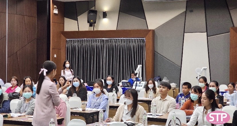 สัมนา หลักการรักษาด้วยเครื่องกระตุ้นระบบประสาทส่วนปลายด้วยสนามแม่เหล็กไฟฟ้า ภาพร่วมสัมนาที่ 3